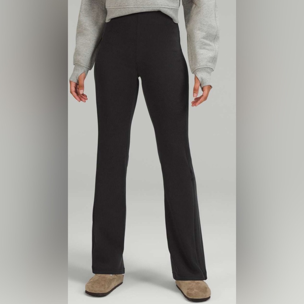 NWOT Lululemon Brushed Softstreme Ribbed Zip Flared Pant 32.5" Black - Picture 1 of 6